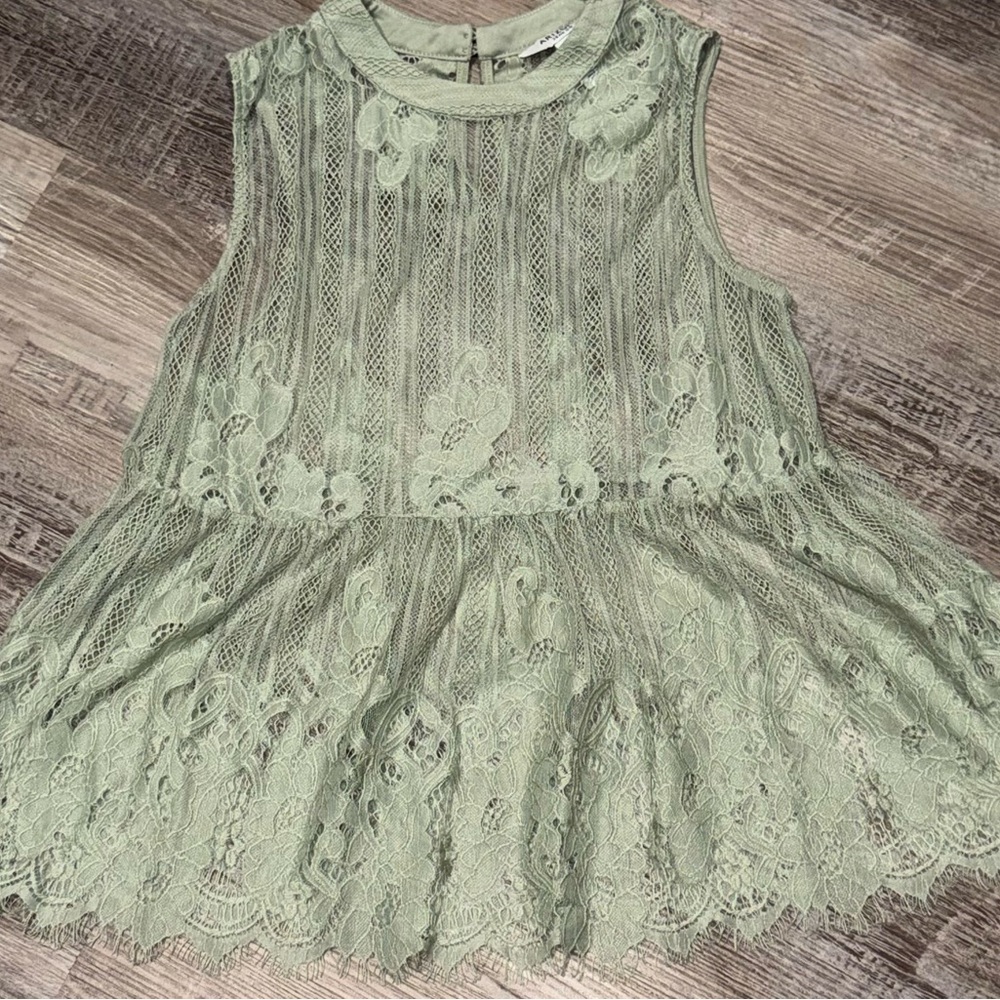Women's Lace Tank Top Size Large Brand Arizona